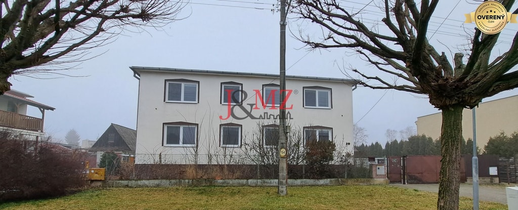 Rodinný dom, 4 bytové jednotky, Kalná nad Hronom (SM-900) 2