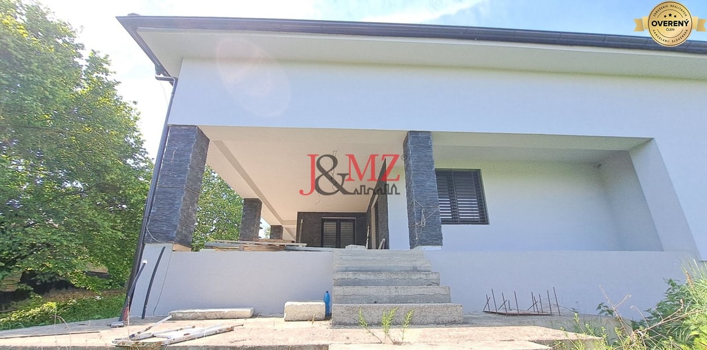 DOHODA  Rodinný dom, garáž a záhrada 2.600 m2, Žemberovce (SM–905) 4