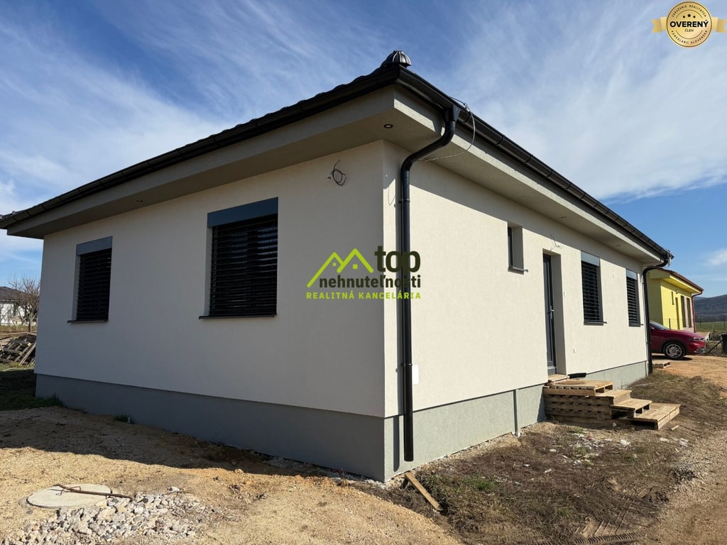 OPONICE 4 izbový RD NOVOSTAVBA na kľúč