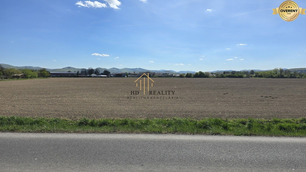 HD REALITY, predaj rozsiahly pozemok s výmerou 9 609 m² na Sliači 4