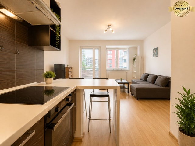 Na prenájom moderný 2-izbový byt s terasou - Belveder, Banská Bystrica