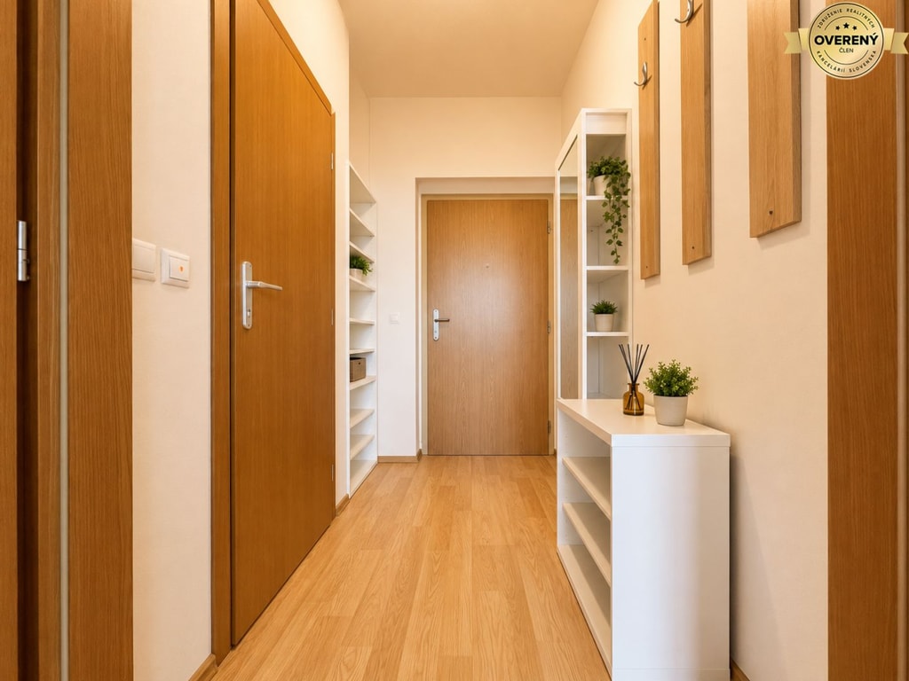 Na prenájom moderný 2-izbový byt s terasou - Belveder, Banská Bystrica 2