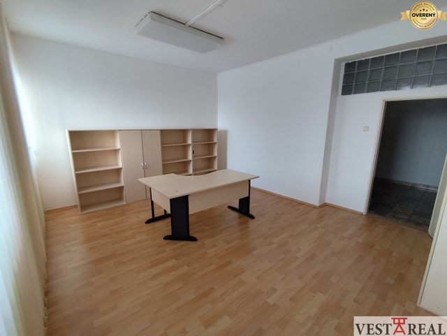 Na Prenájom Kancelárske priestory v Galante