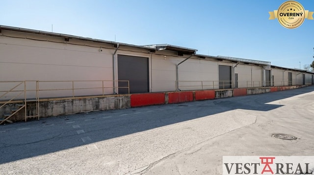 Na prenájom skladová hala 400 m2 Trnava Chovateľská