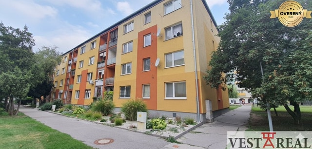Na predaj: 2-izbový byt v centre mesta Galanta centrum