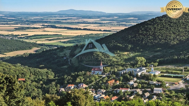 Pozemok (12 812m2) v obci Hrušov okr. Veľký Krtíš.