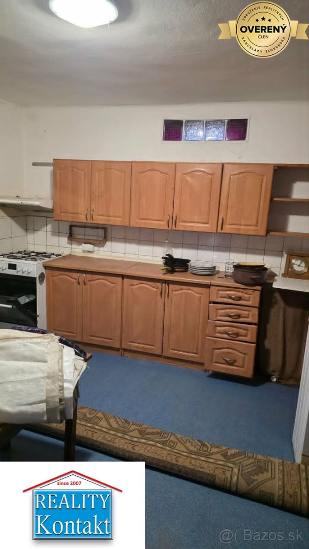 Ponúkame na predaj Rodinný dom 3+1 Dvory nad Žitavou s pozemkom 954m2