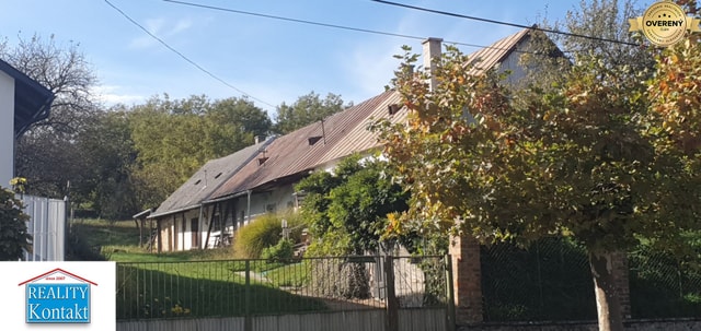 Na predaj sedliacky dom 2+1 poz.1420 m2, 65 km od Balatonu - Csetény