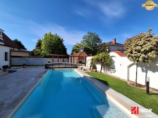 Photo 36