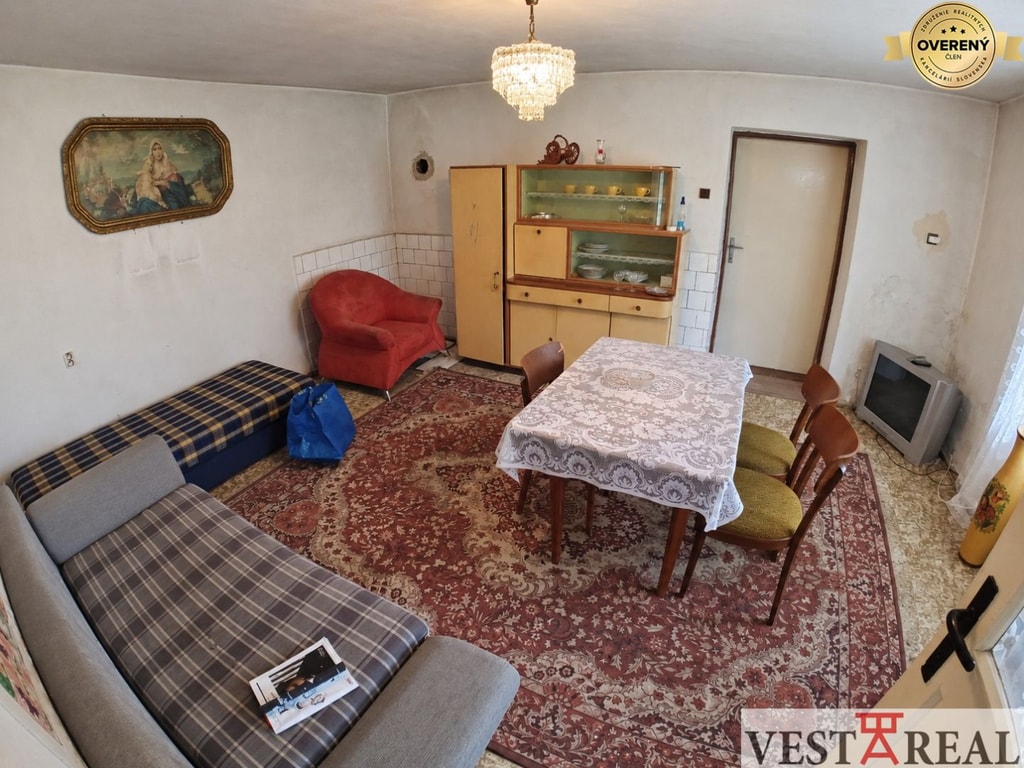 Na predaj vidiecky rodinný dom na pozemku 1062 m2 Buková 5