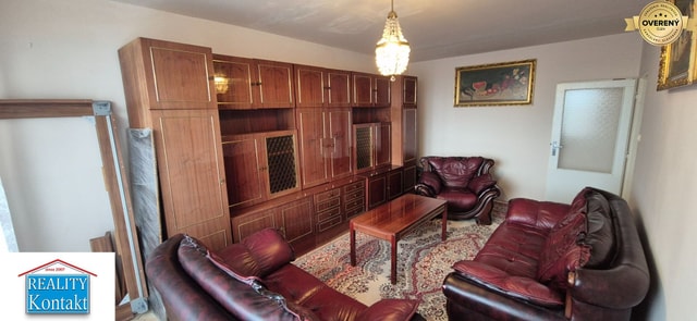 Na predaj 2 izbový byt 62m2 s 3 balkónmi - Nové Zámky