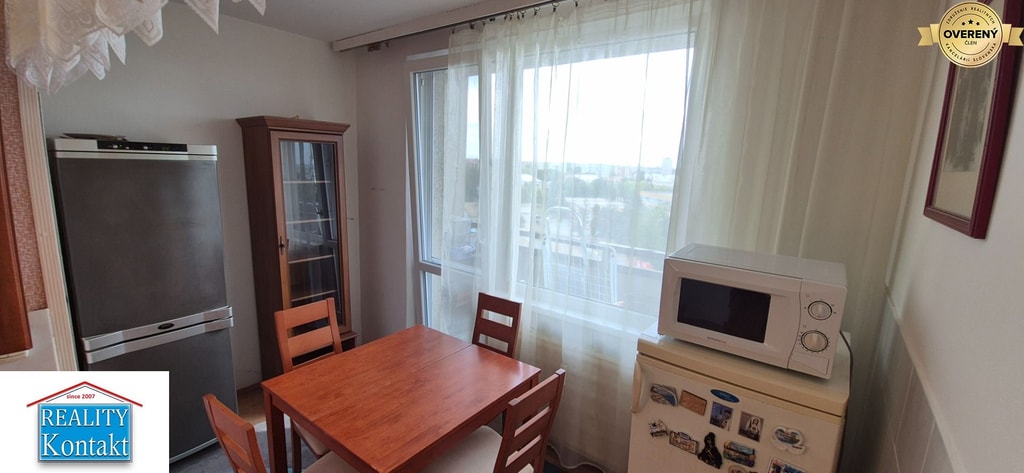 Na predaj 2 izbový byt 62m2 s 3 balkónmi - Nové Zámky 5