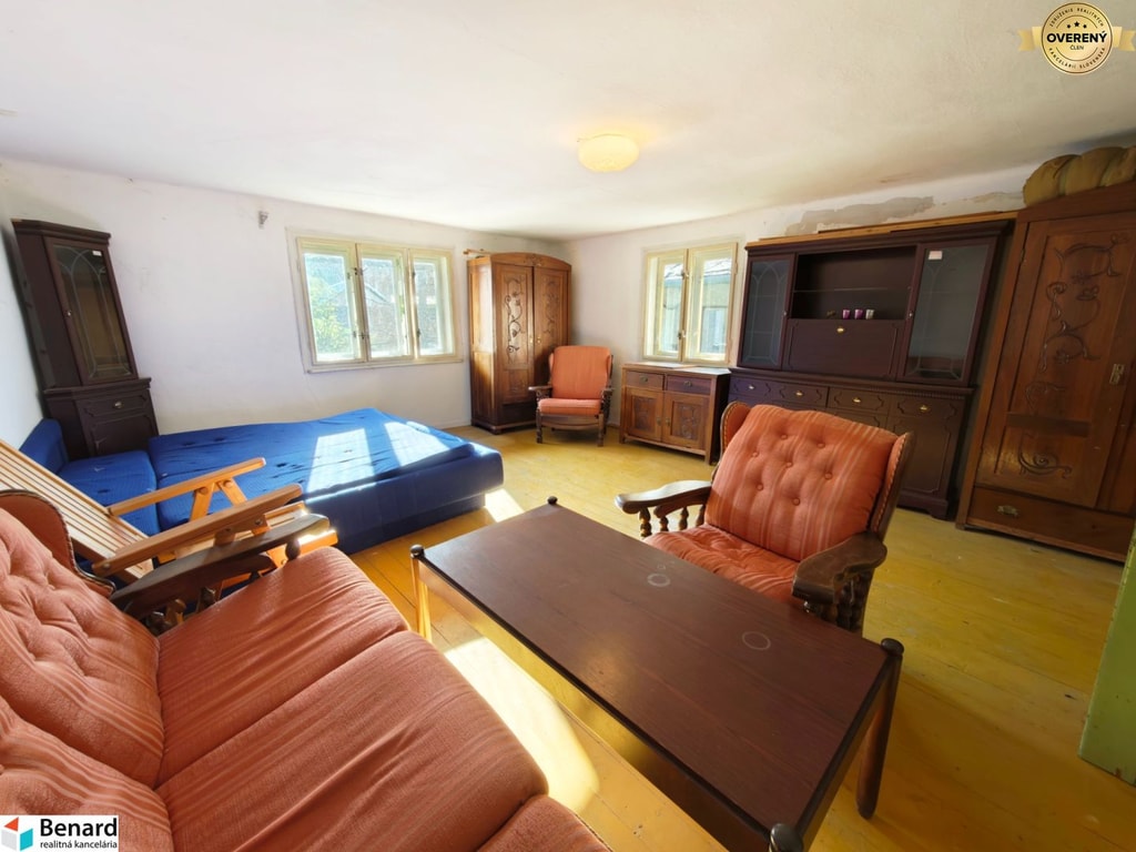 DREVENICA / RODINNÝ DOM V OBCI ČIRČ, 760 m2 5