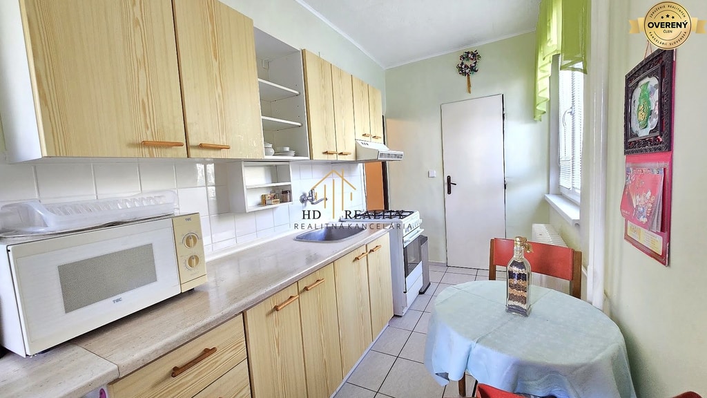 HD REALITY, prenájom 2-izbového bytu na Slnečnej 2