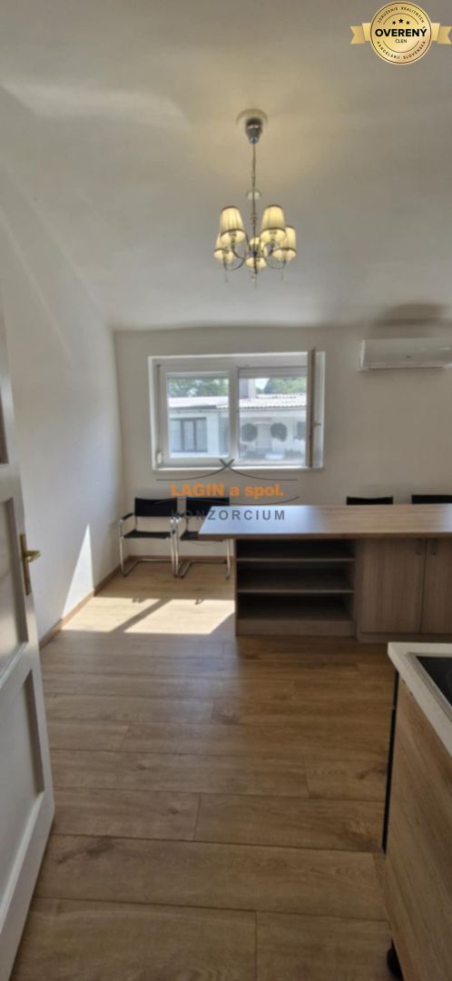 PREDAJ 1 a 1/2 izbový byt, Holloháza, Maďarsko