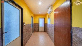 Photo 33