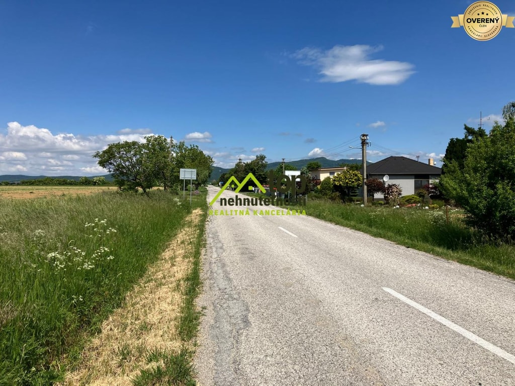 Pozemok 4600 m² v tichej lokalite Krtovce – pri rybníku 4
