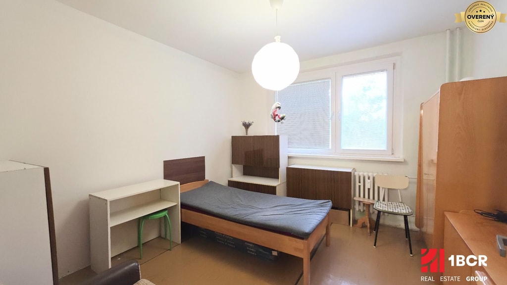 1.BCR | 4-IZB BYT V PÔVOD. STAVE, 79m², LOGGIA, TOP LOKALITA,PETRŽALKA 5