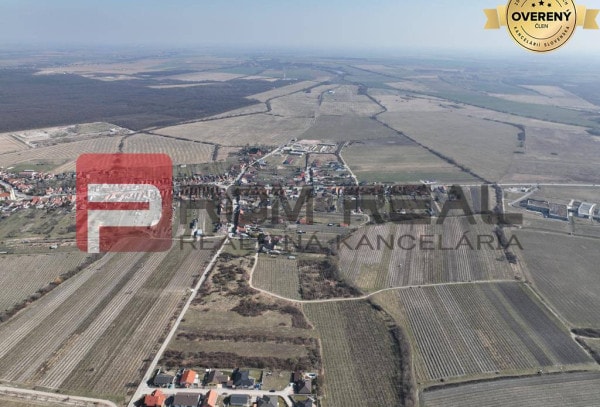 Na PREDAJ pozemok vhodný na investíciu v obci Dubová okres Pezinok