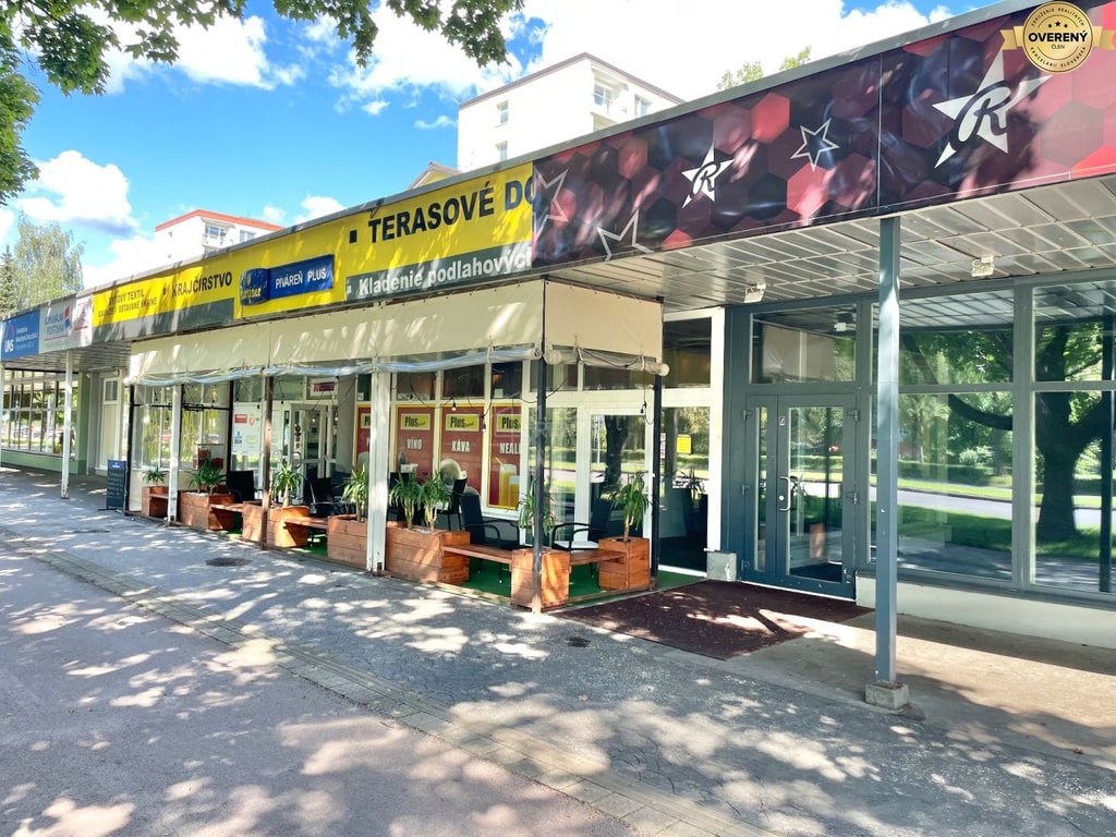 Na predaj dve investičné polyfunkčné budovy - Martin Sever