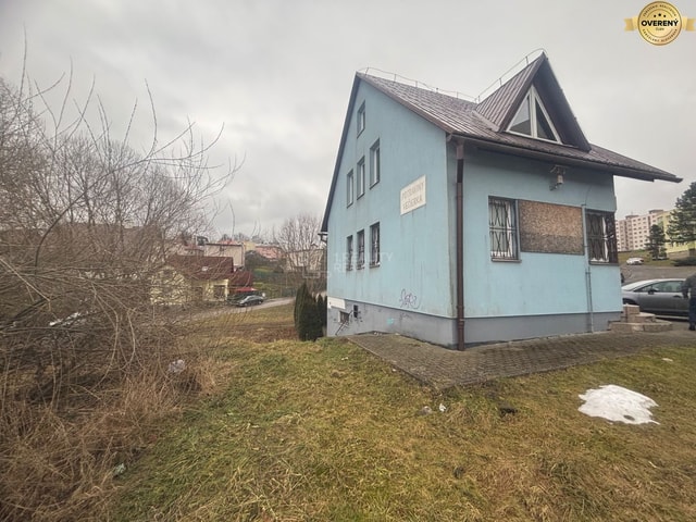 Predaj budovy na podnikanie- bývalý obchodný priestor v Čadci (MO)