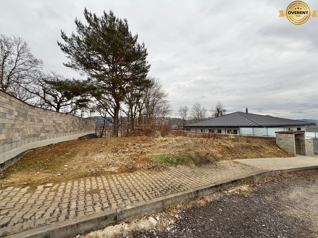 Predaj: Stavebný pozemok 400m2 v Bytči vo vilovej štvrti (MO)