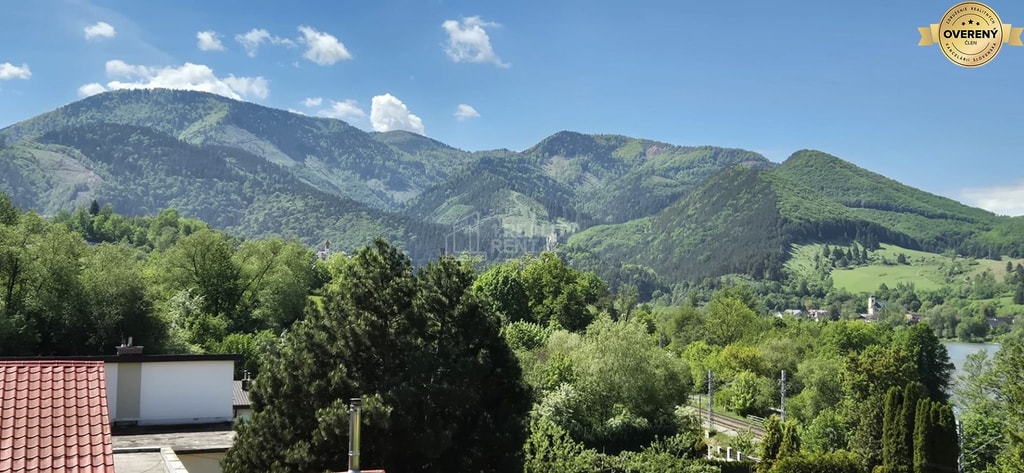 PREDAJ: Stavebný pozemok s vydaným stav. povolením, Varín Rozbehov(MO) 3