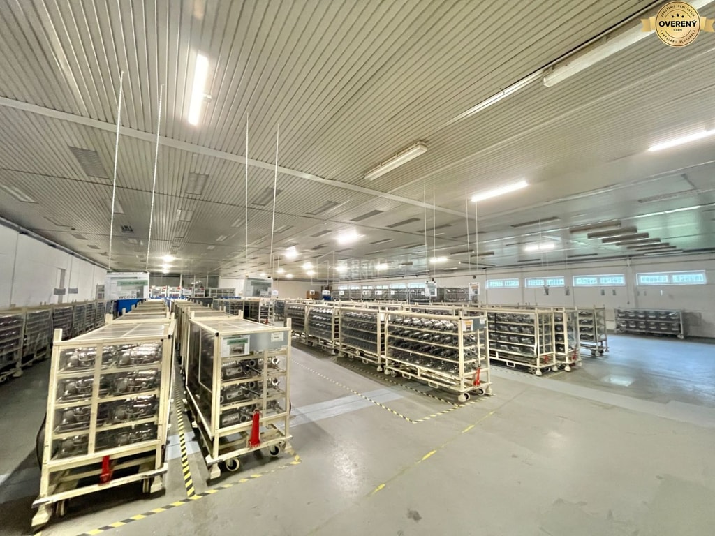Prenájom skladového objektu 1058 m²– Žilina, Areál Závodie 2