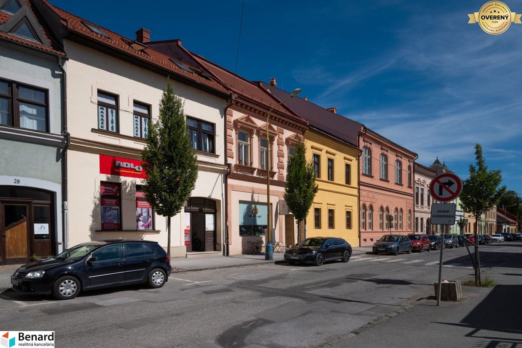 NA PREDAJ BUDOVA na ul. SLOVENSKÁ s prenajatými PRIESTORMI. 2