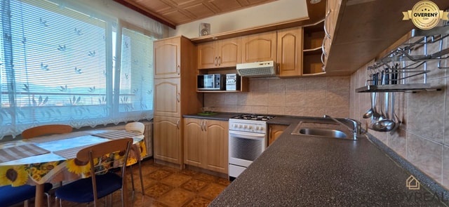 SLOVREAL - na predaj 3 izbový byt Žiar nad Hronom, 75 m2