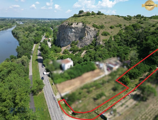 GRAVITAS | Na predaj atraktívny stavebný pozemok, Devínska Nová Ves