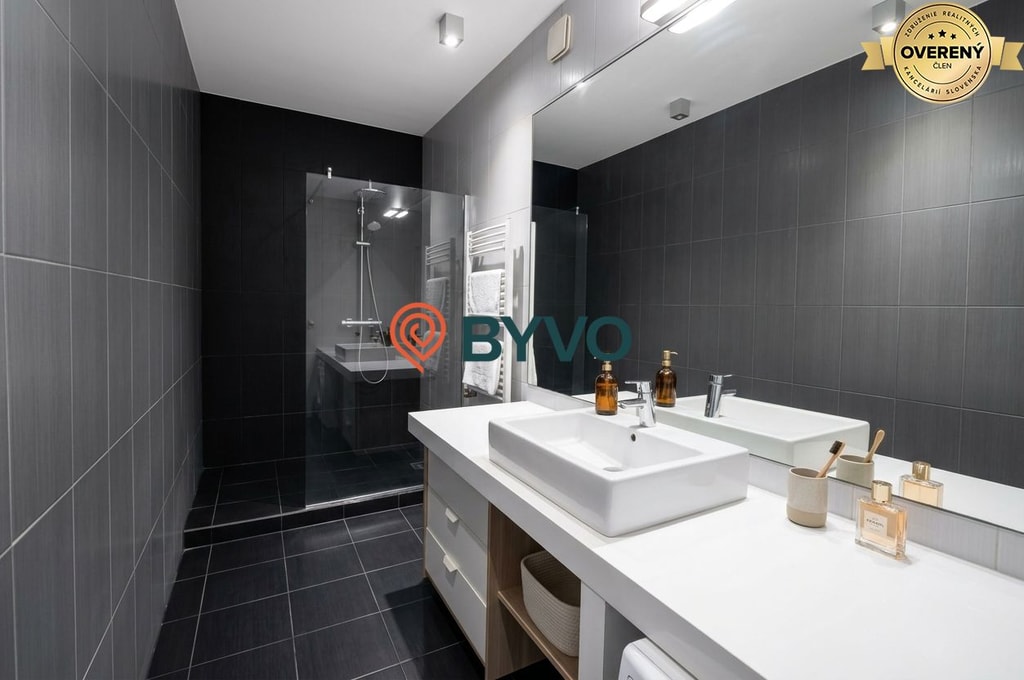 65m² 3-izbový byt s balkónom (aktuálne 2+1) – Staré Mesto - Nivy 3