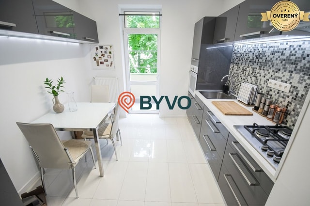 65m² 3-izbový byt s balkónom (aktuálne 2+1) – Staré Mesto - Nivy