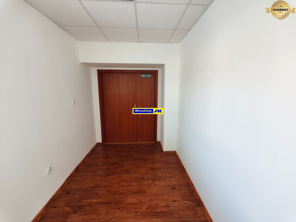 Kancelária na prenájom 26,44 m2 Martin, výťah, bezbariérový prístup 5