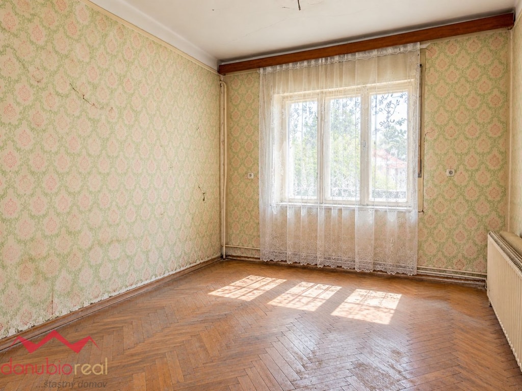 Na predaj rodinný dom v obci Okoličná na Ostrove. 3
