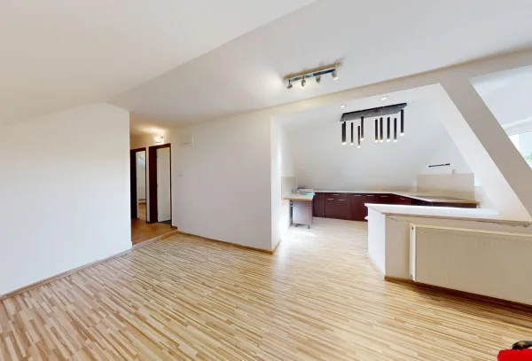 Prenájom - Priestranná časť rodinného domu | BORINKA | 450 € VRÁTANE ENERGIÍ
