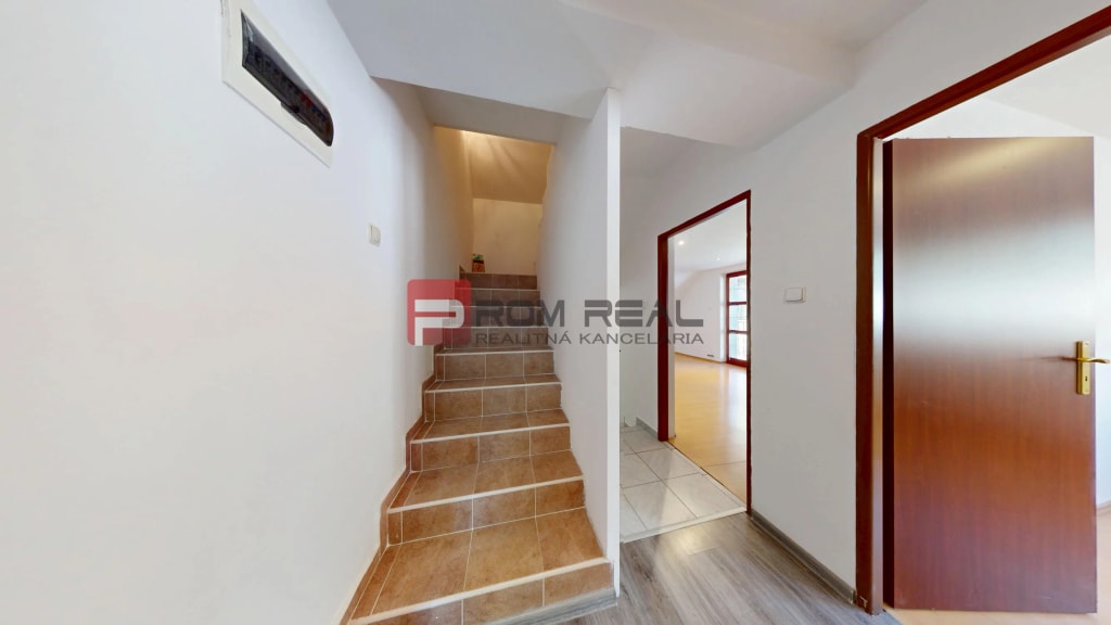 Prenájom - Priestranná časť rodinného domu | BORINKA | 450 € VRÁTANE ENERGIÍ 3