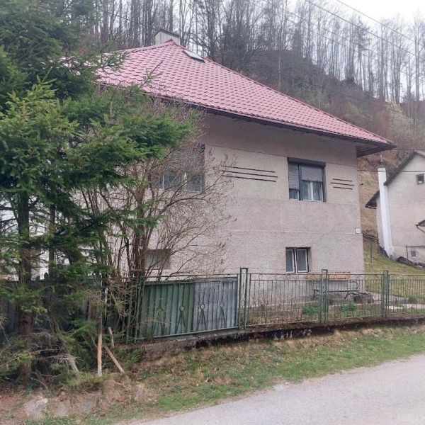 Rodinný dom v Muránskej Zdychave 3