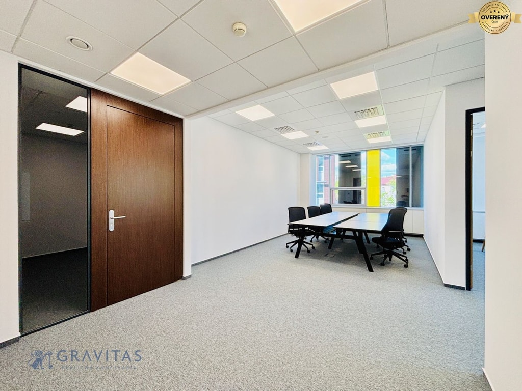 GRAVITAS | Zariadené Kancelárie Prenájom | ReadyToWork | Apollo BC II 3
