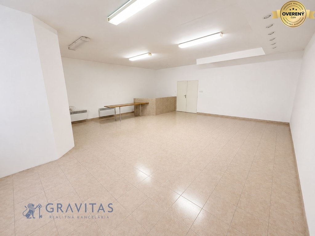 GRAVITAS | Na prenájom skladový / obchodný priestor – 70 m², Vajnorská 2