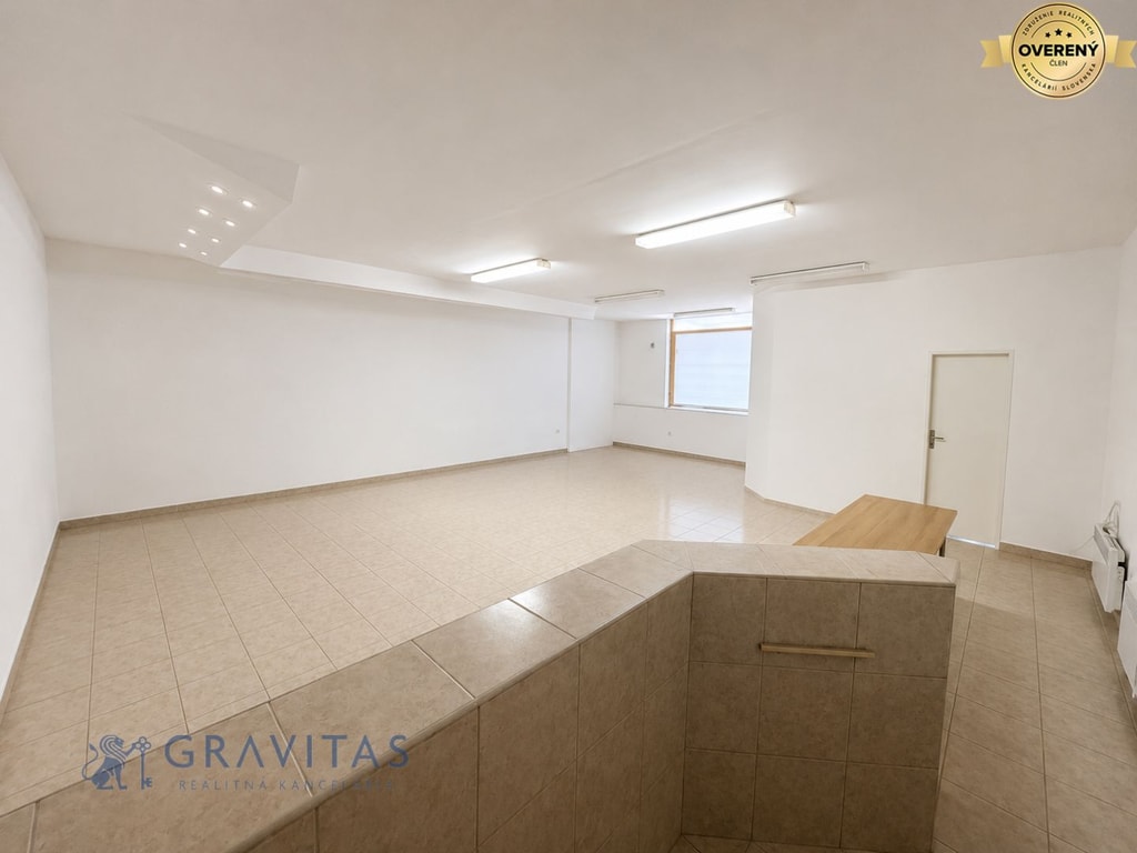 GRAVITAS | Na prenájom skladový / obchodný priestor – 70 m², Vajnorská 3