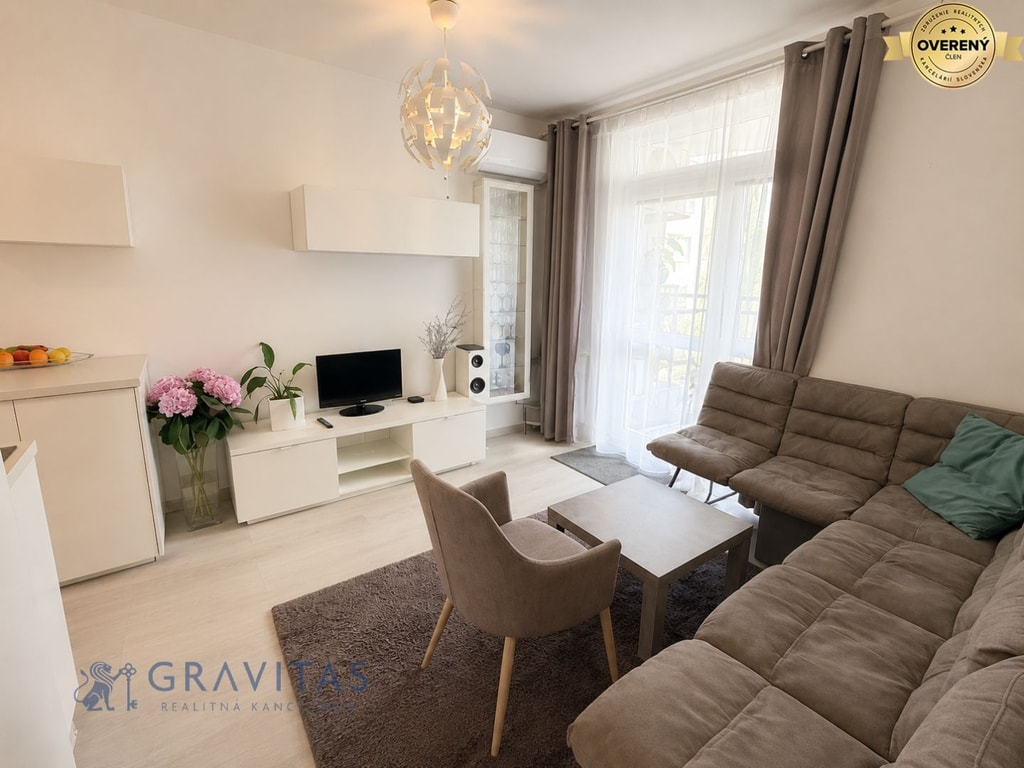 GRAVITAS | Na predaj apartmán s loggiou v Dúbravke 3