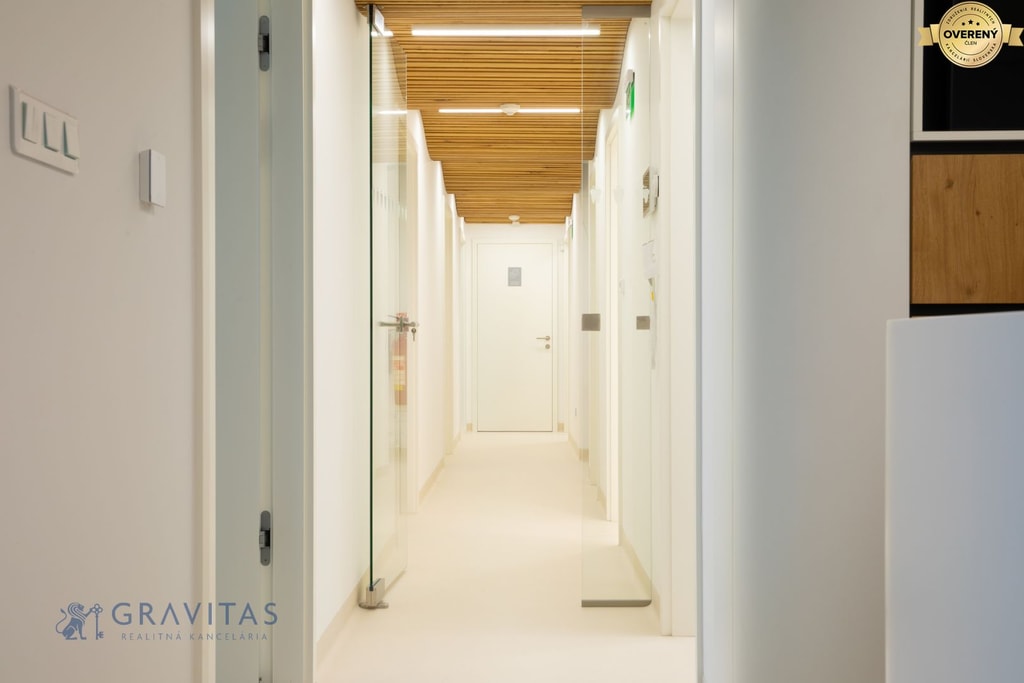 GRAVITAS | Kompletne zariadená ambulancia, Záhorská Bystrica 5