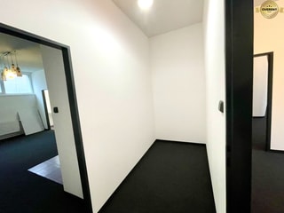 BABONY TRE I Kompletne zrekonštruovaný nebytový priestor v Novom Meste