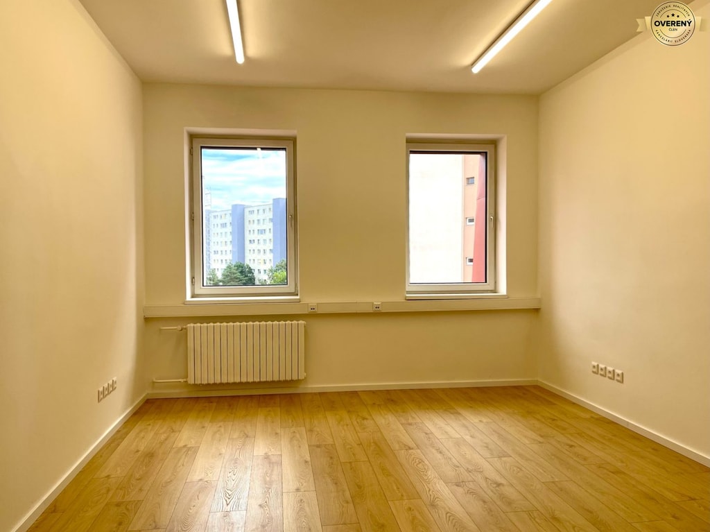 BABONY TRE I Prenájom kancelárií od 20 m² v blízkosti Tehelnej 2