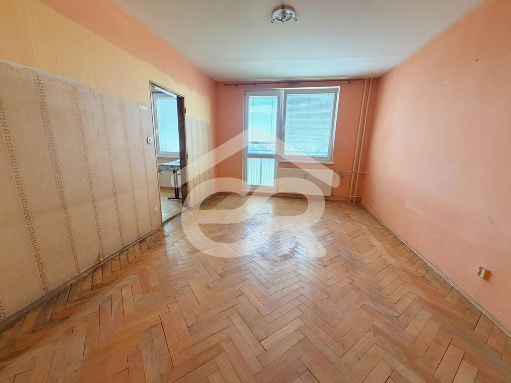 Na predaj 3-izbový byt vhodný na rekonštrukciu, Lúky, Vráble, 75m2 4