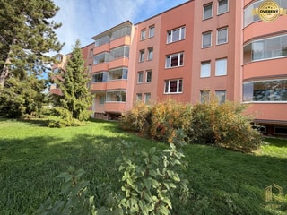 1-IZB. BYT, LODŽIA (35m2), SENICA, ŠTEFÁNIKOVA UL.