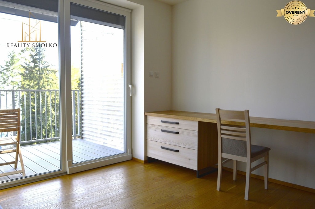 Luxusný 2-izbový byt s balkónom v novostavbe na Sídlisku 3 5