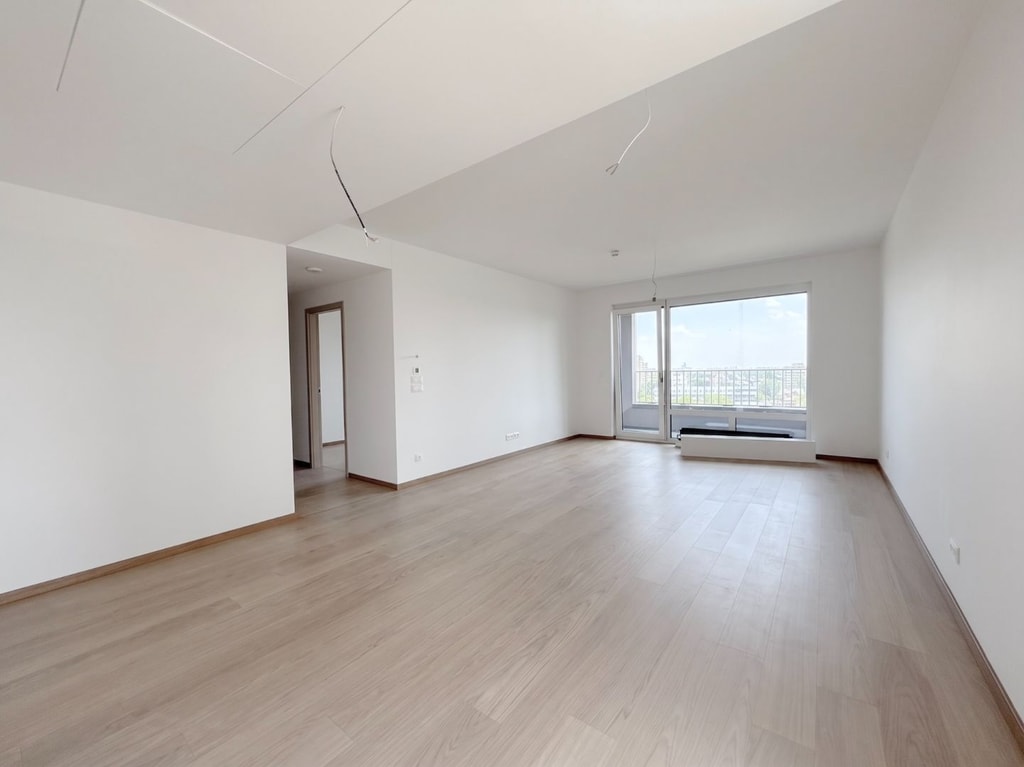 NUERA︱DOWNTOWN YARDS - 3i byt, 82m2 + 14m2 lodžia, 2x parking a kobka 3