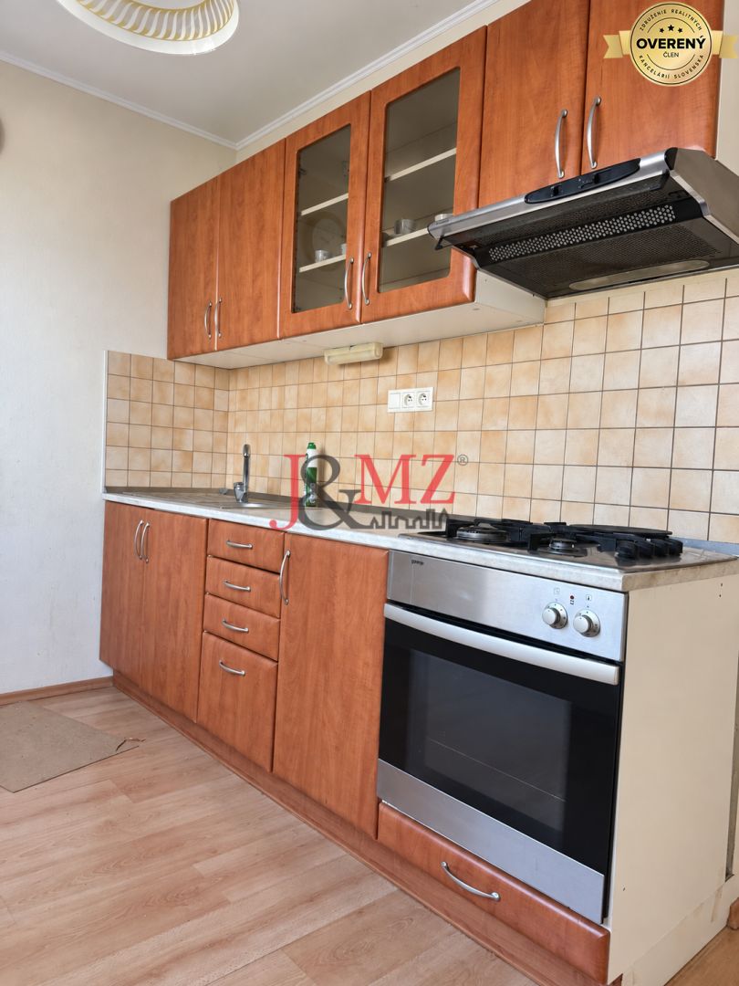 Priestranný 2-izbový byt - 61,5 m², kpt. Nálepku 2